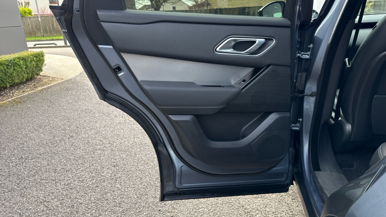 Land Rover Range Rover Velar 2.0 D200 R-Dynamic S 5dr Auto Diesel Estate